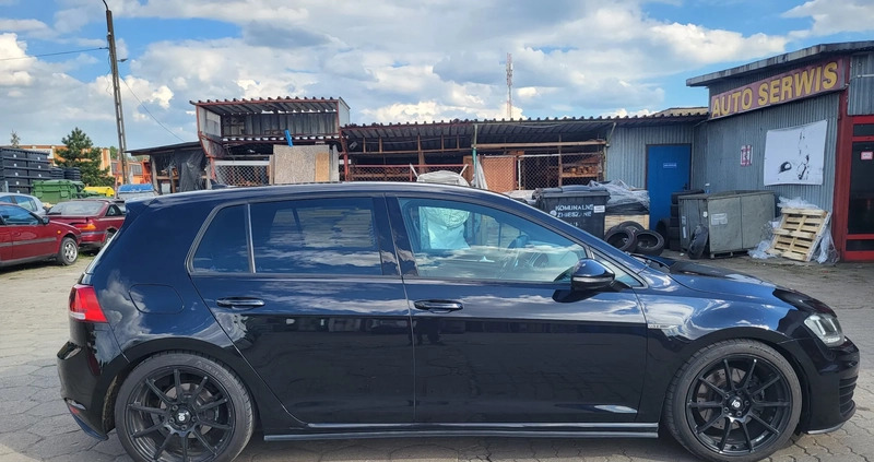Volkswagen Golf cena 62000 przebieg: 101000, rok produkcji 2017 z Września małe 56